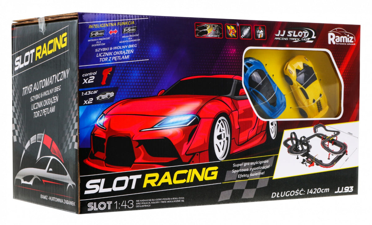 14 metru gara SACENSĪBU TRASE (1:43) + 2 īpaši ātras automašīnas