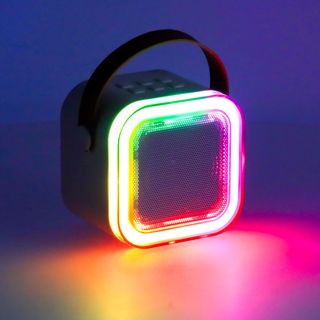 Rozā Bluetooth karaoke skaļrunis ar 2 bezvadu mikrofoniem un RGB gaismām