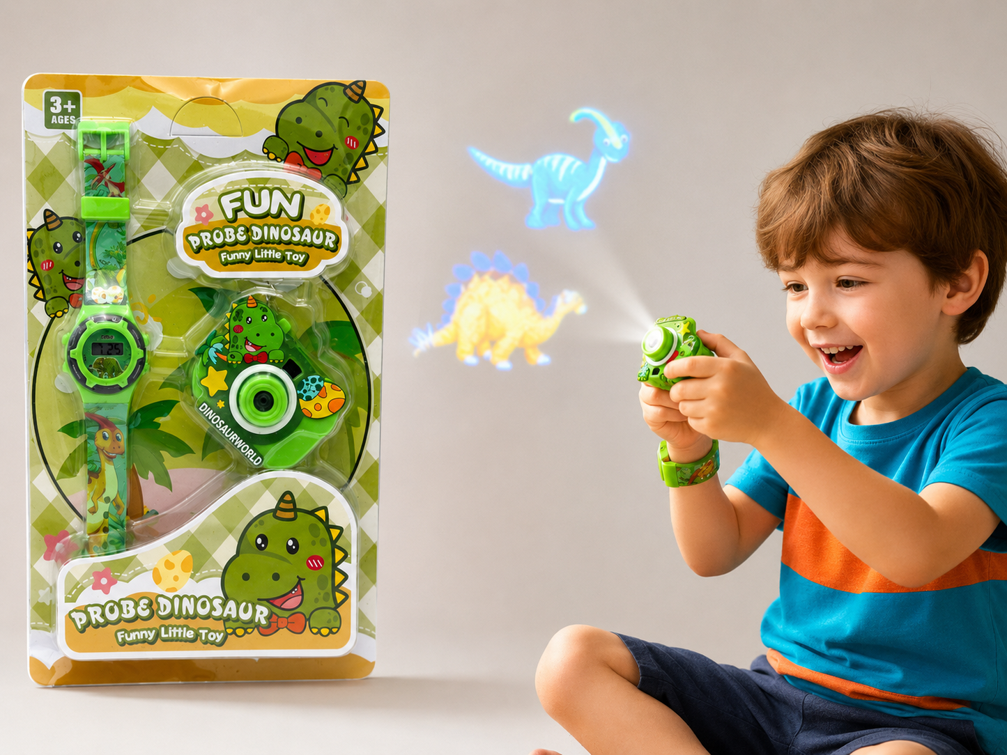 Bērns spēlējas ar dinozauru projektoru un digitālo pulksteni blakus iepakojumam
