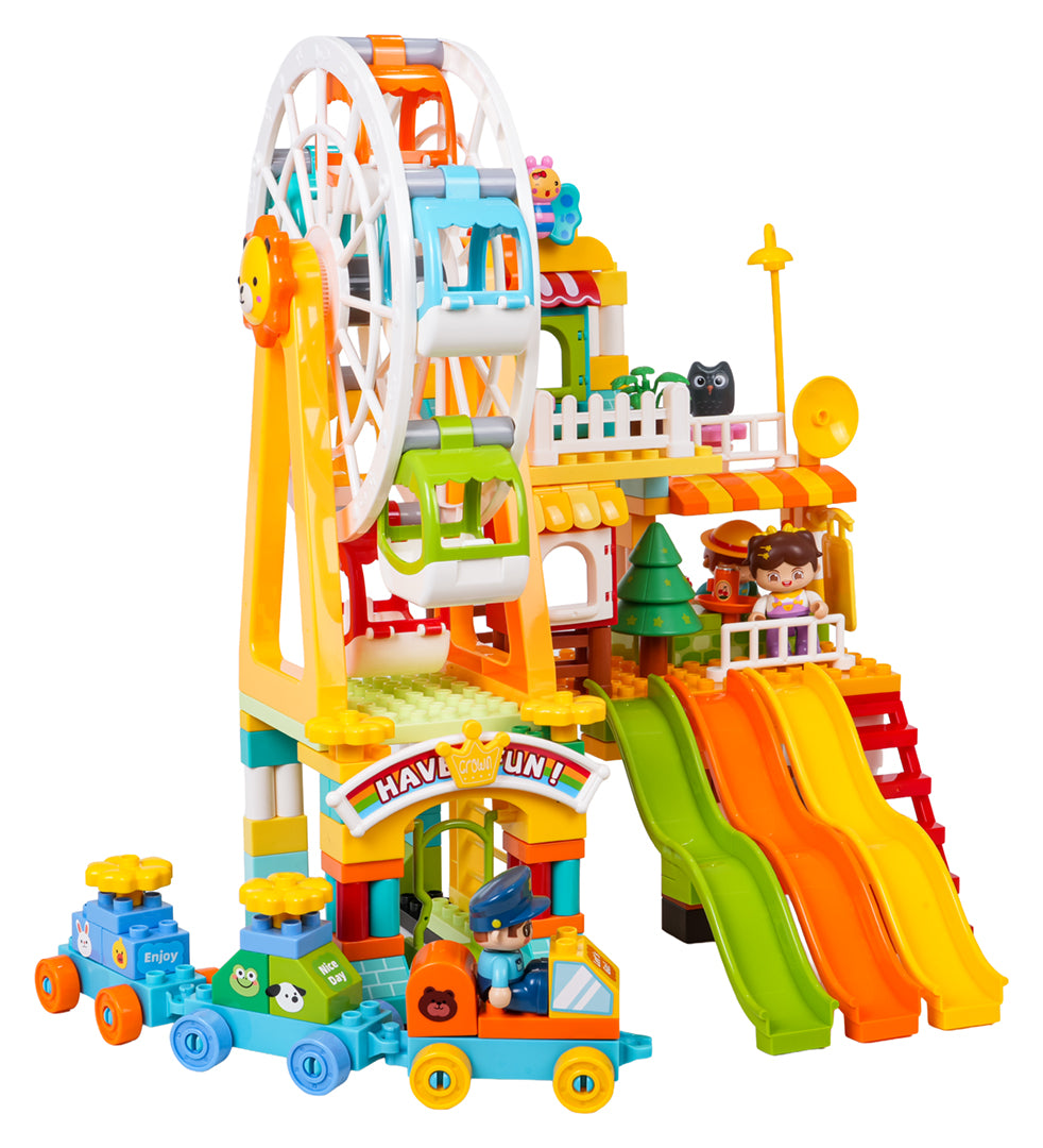 bērnu konstruktora atrakciju parks ar panorāmas ratu, slidkalniņiem un rotaļu vilcienu