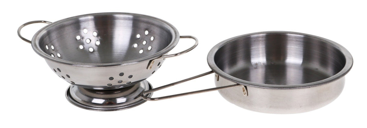 “Bērnu metāla panna un caurduris virtuves rotaļām”