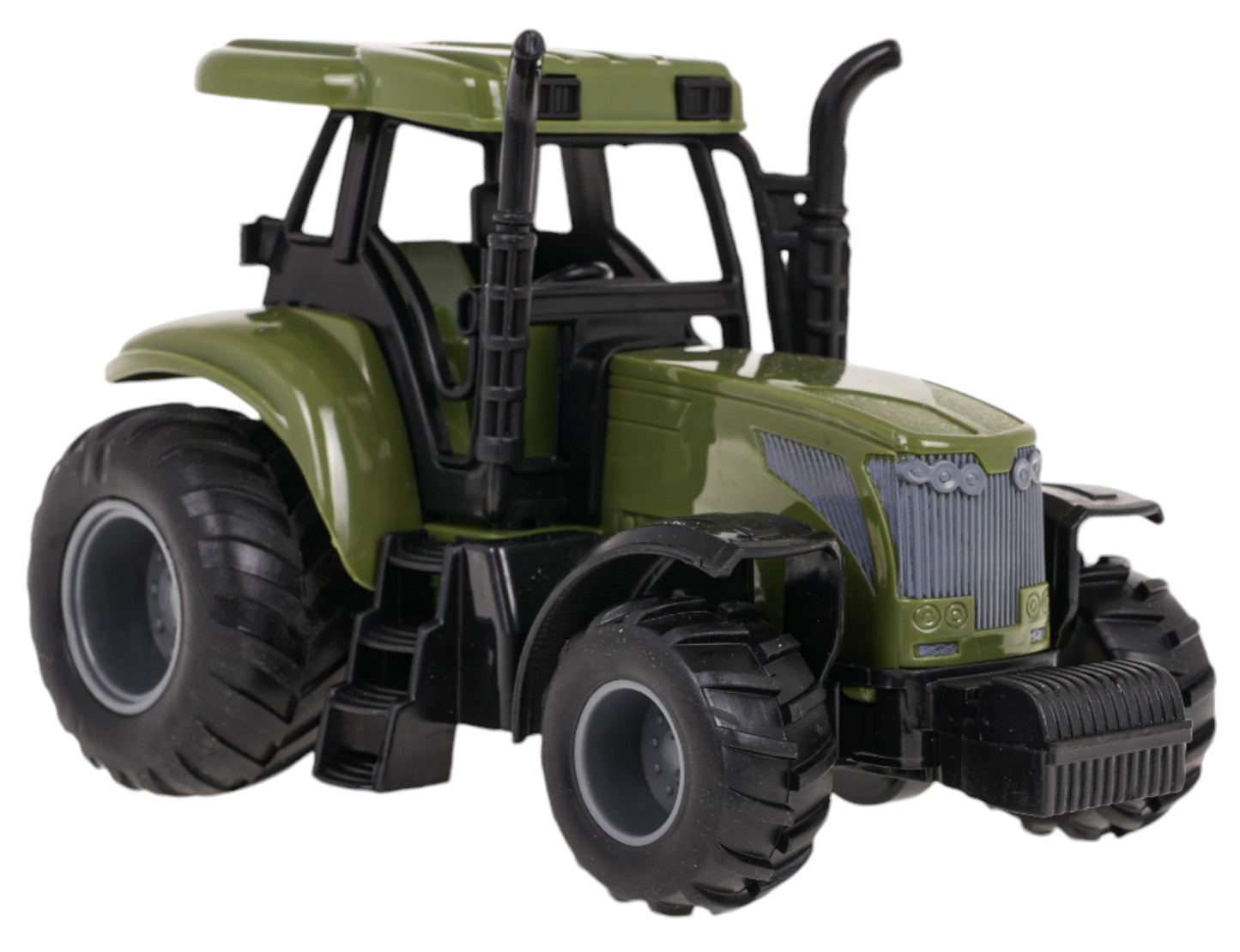 Zaļš rotaļu traktors — skats pa diagonāli no priekšpuses ar lieliem protektora riteņiem.