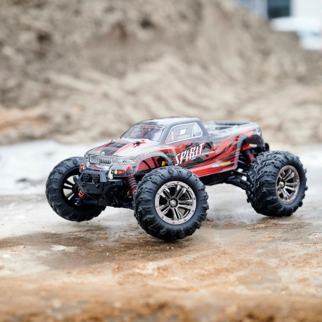 RC auto Q901 brushless 1:16 sarkans ar 2.4GHz pulti un bezceļa riepām