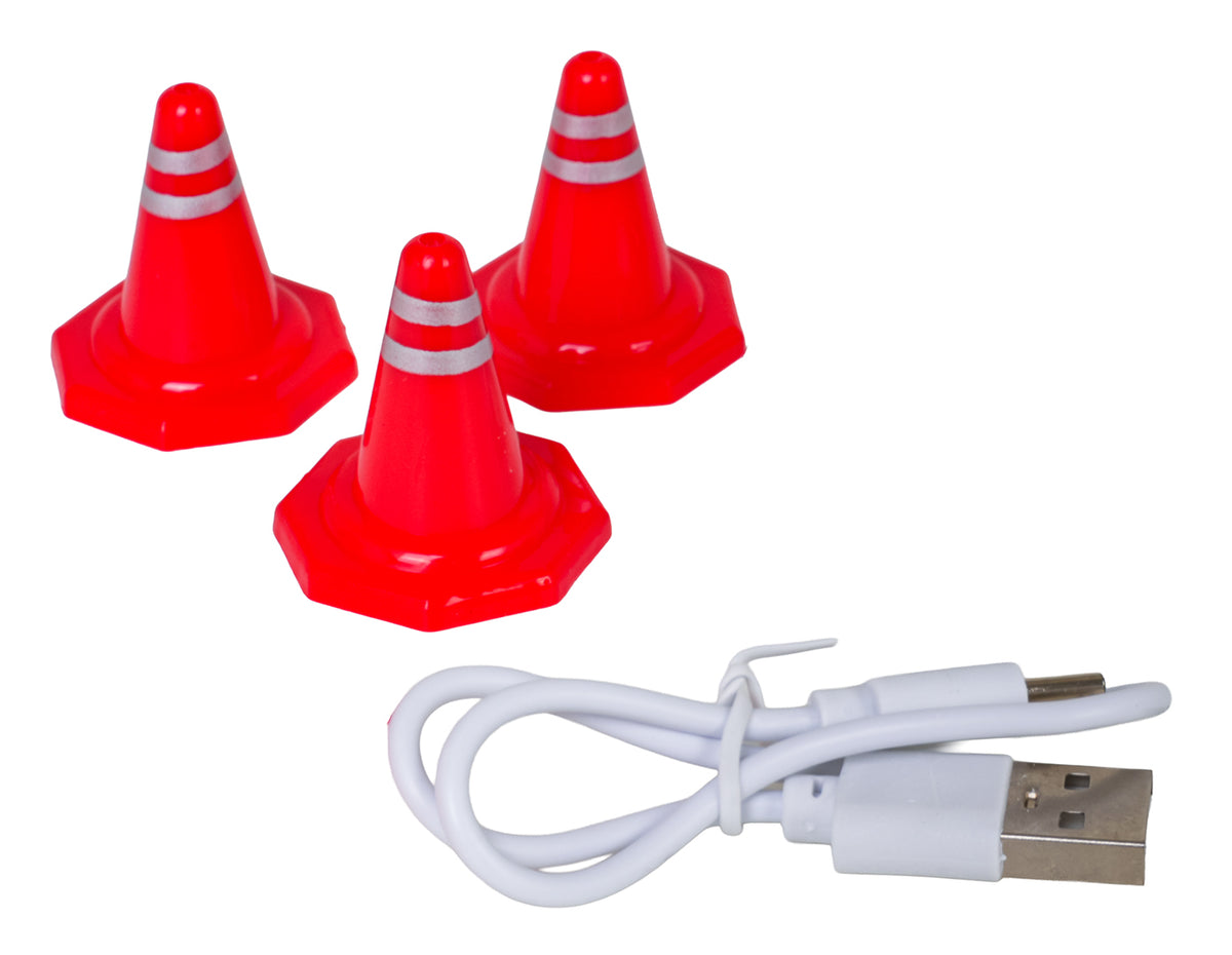 RC rotaļlietas piederumi — 3 satiksmes konusi un USB uzlādes kabelis