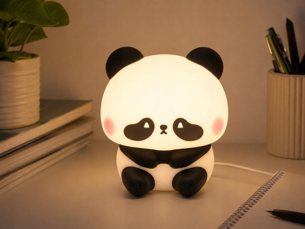 Silikona pandas LED RGB naktslampiņa bērniem ieslēgtā režīmā uz galda